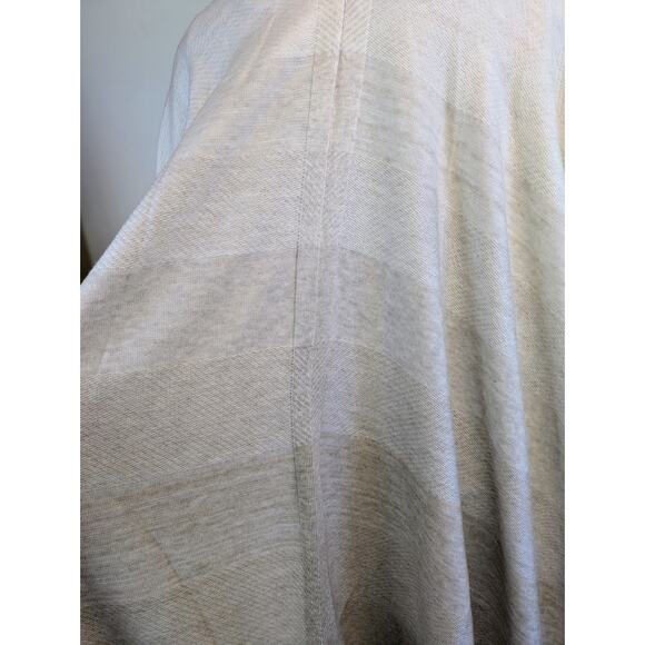 White House Black Market Cape Shawl Wrap OS Beige Cream Stripe Layering Neutral - Picture 9 of 11